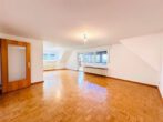 Schöne 3-Zimmer DG-Maisonette-Wohnung mit Wintergarten und Garage - Wohn-u. Esszimmer